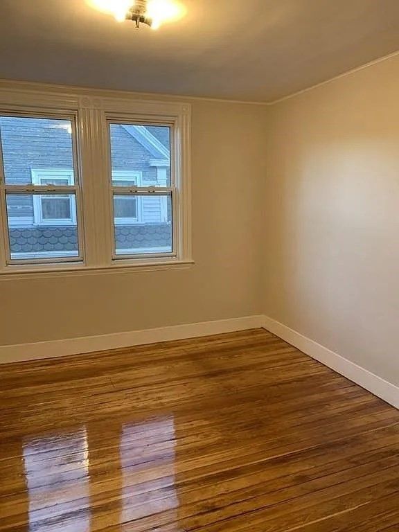 35 Hewins St 3, Boston, MA 02121
