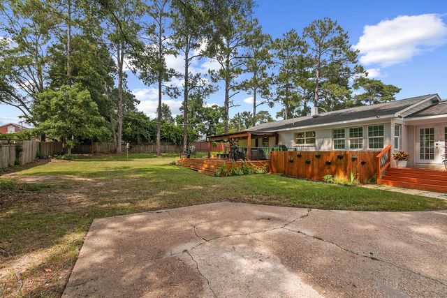 801 Montezuma Ave, Dothan, AL 36303