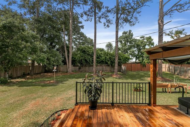 801 Montezuma Ave, Dothan, AL 36303