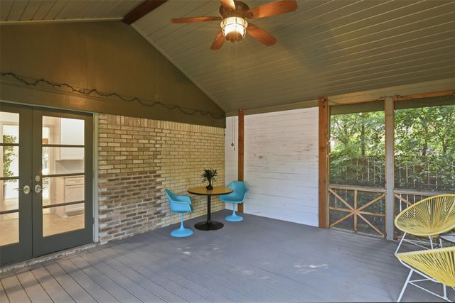 2307 Lawndale Drive, Dallas, TX 75211
