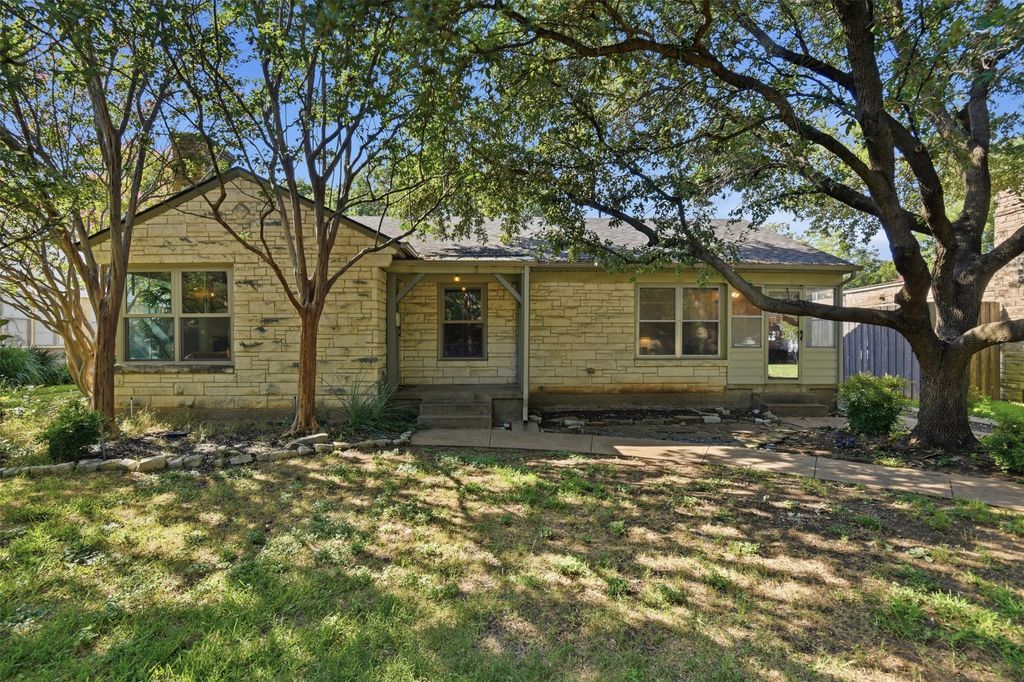 2307 Lawndale Drive, Dallas, TX 75211 — photo 2