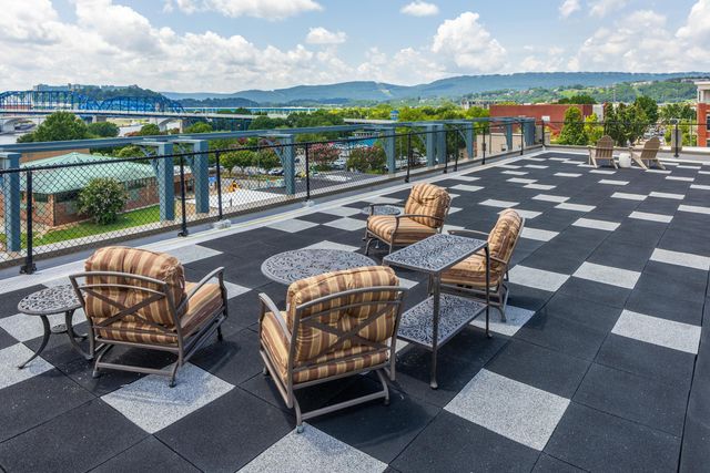 417 Frazier Avenue 303, Chattanooga, TN 37405
