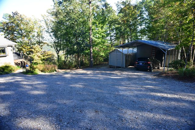 1136 Parkstown Ext, Wilder, TN 38589