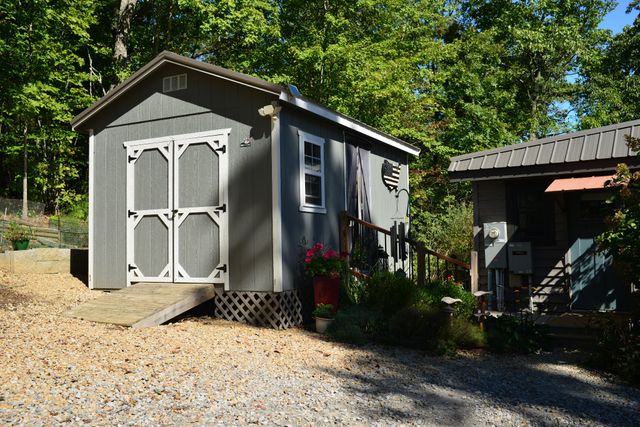 1136 Parkstown Ext, Wilder, TN 38589