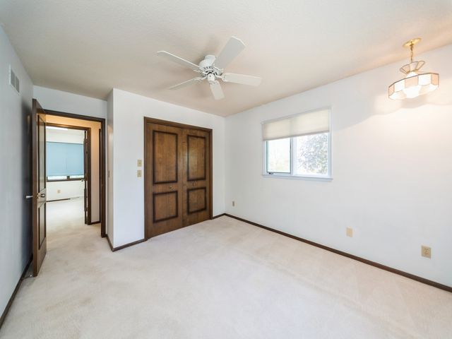 4113 77th Place Circle, Urbandale, IA 50322