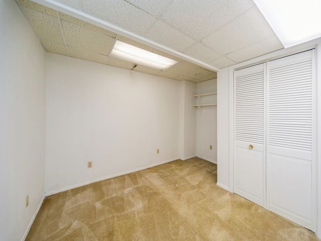 4113 77th Place Circle, Urbandale, IA 50322