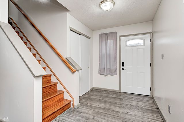 9144 Timpani Way, Indianapolis, IN 46231