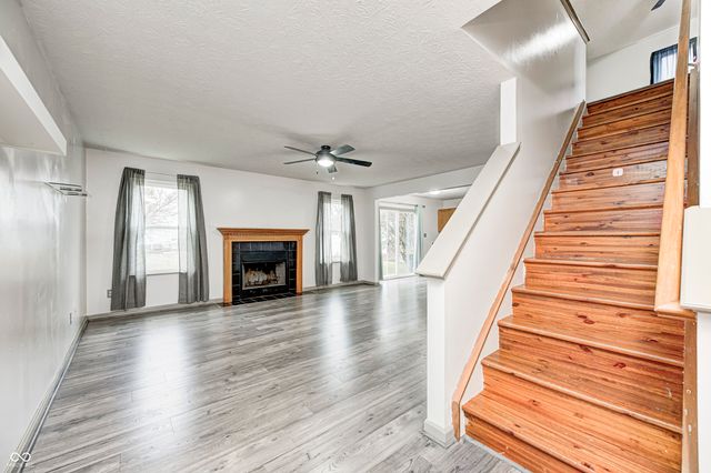 9144 Timpani Way, Indianapolis, IN 46231