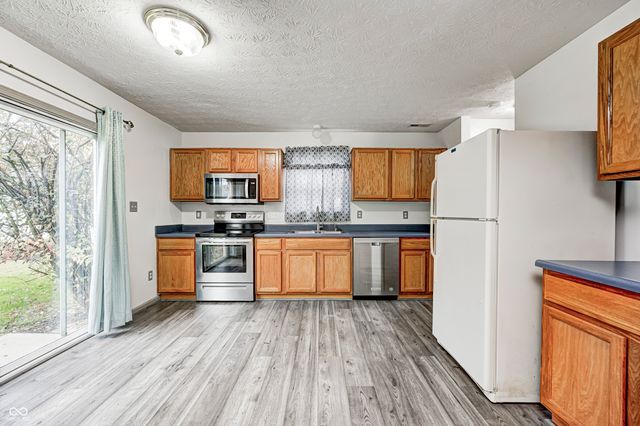 9144 Timpani Way, Indianapolis, IN 46231