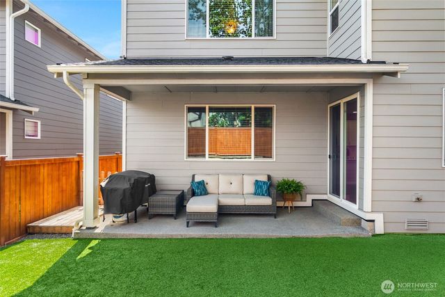 2022 Mayes Road SE, Lacey, WA 98503