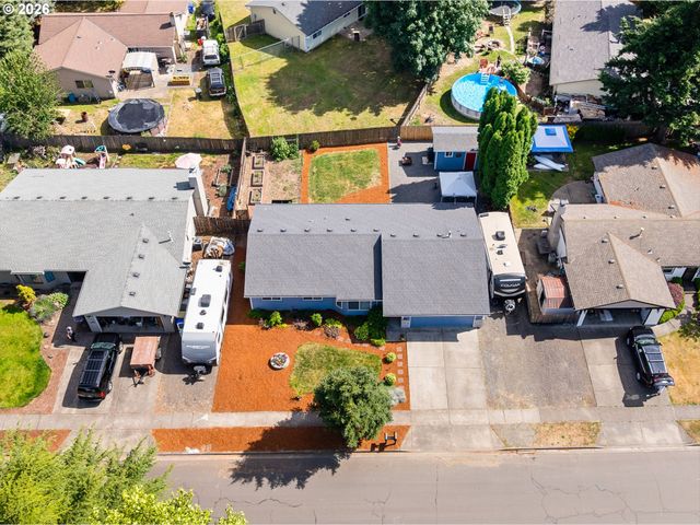 177 S Heather St, Cornelius, OR 97113