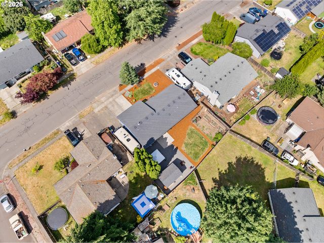 177 S Heather St, Cornelius, OR 97113