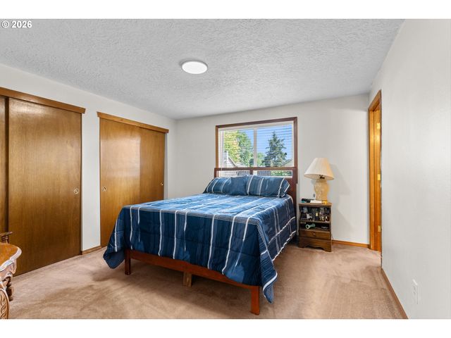 177 S Heather St, Cornelius, OR 97113