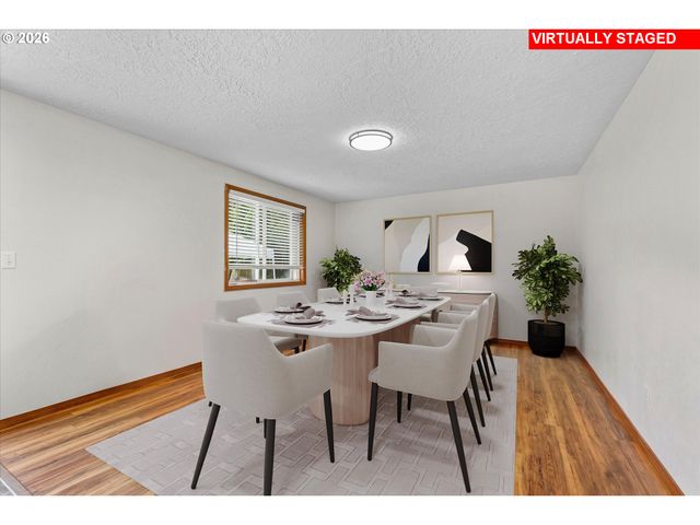 177 S Heather St, Cornelius, OR 97113