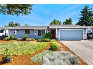 177 S Heather St, Cornelius, OR 97113