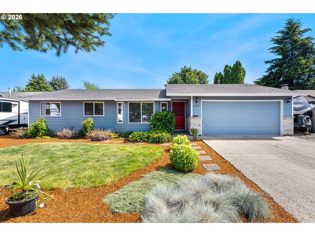177 S Heather St, Cornelius, OR 97113