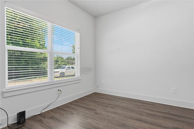 1118 S Dunn Avenue, Fayetteville, AR 72701