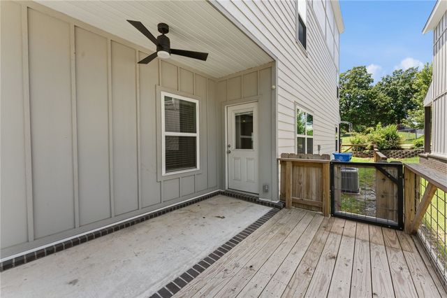 1118 S Dunn Avenue, Fayetteville, AR 72701