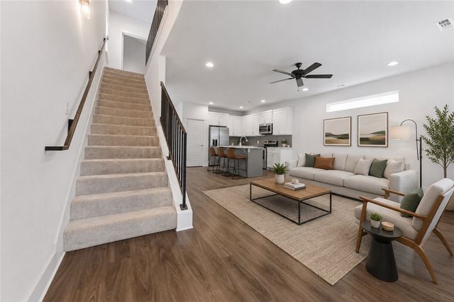 1118 S Dunn Avenue, Fayetteville, AR 72701