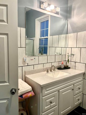 213 N Washington Street, Huntingburg, IN 47542