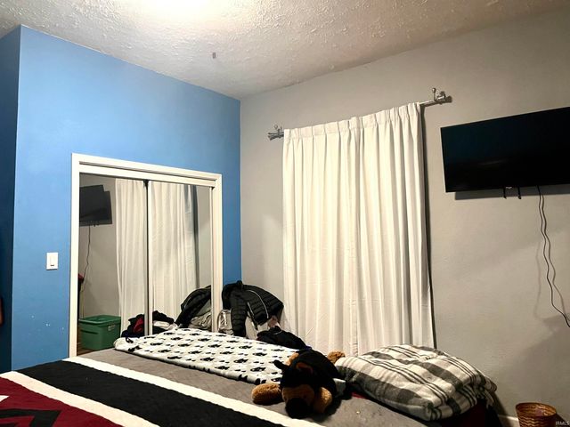 213 N Washington Street, Huntingburg, IN 47542