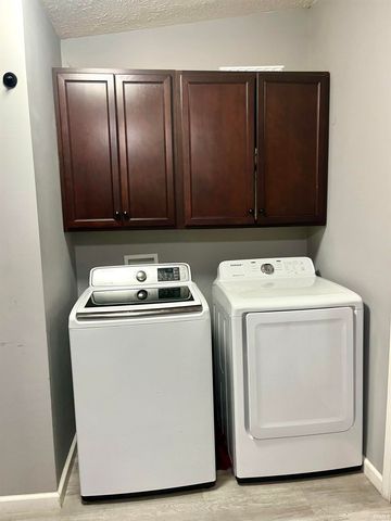 213 N Washington Street, Huntingburg, IN 47542