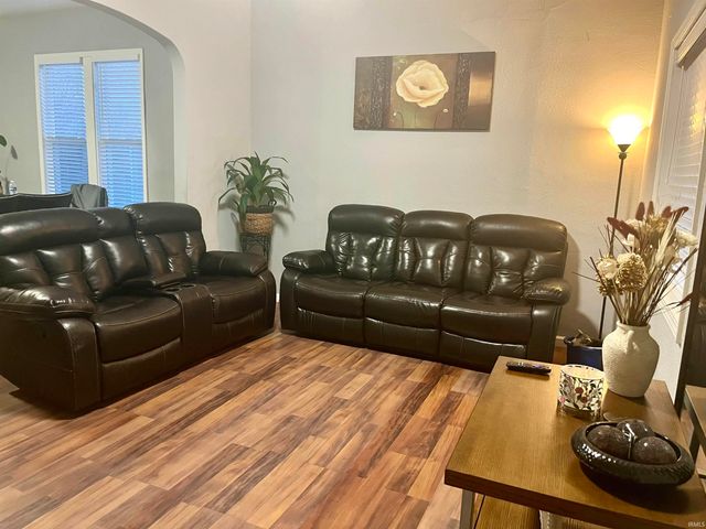 213 N Washington Street, Huntingburg, IN 47542