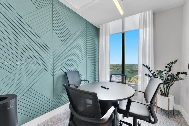 121 NE 5th St 3112, Miami, FL 33132