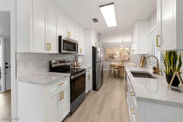 1196 Westlake BLVD, Naples, FL 34103