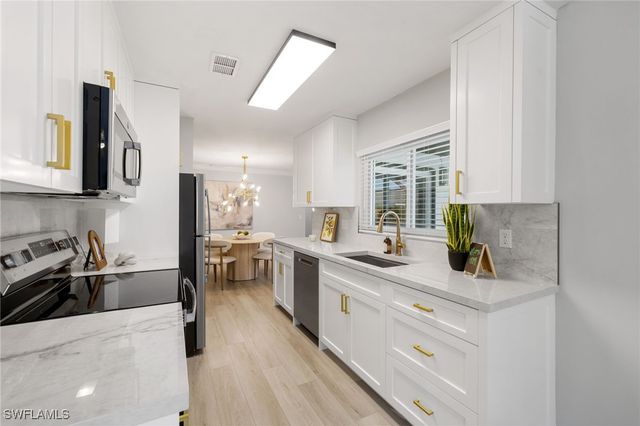 1196 Westlake BLVD, Naples, FL 34103