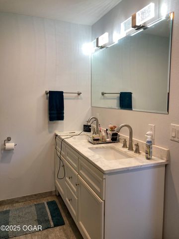 6274 Douglas Fir Road, Joplin, MO 64804