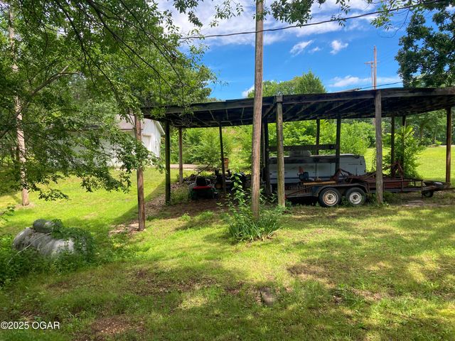 6274 Douglas Fir Road, Joplin, MO 64804