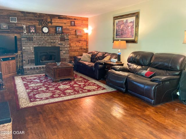 6274 Douglas Fir Road, Joplin, MO 64804