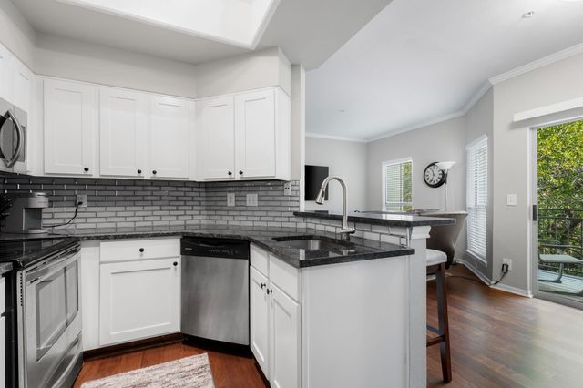 6000 Shepherd Mountain CV 219, Austin, TX 78730
