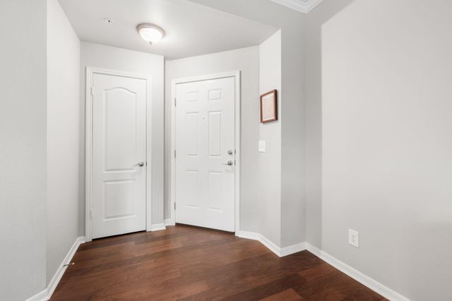 6000 Shepherd Mountain CV 219, Austin, TX 78730