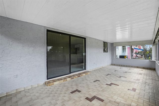 7708 SW 8th Court, North Lauderdale, FL 33068