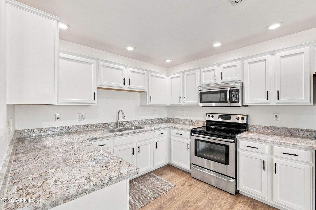 16801 N 94TH Street 2060, Scottsdale, AZ 85260 — photo 4