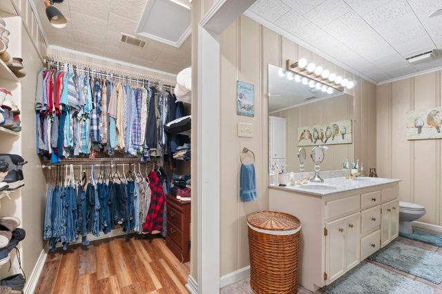 10221 Lanehart Road, Little Rock, AR 72204