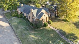 2704 E 16th Street, Tulsa, OK 74104