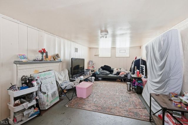 1159 Brentwood Avenue, Cleveland Heights, OH 44121