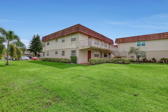 611 SAXONY M Park, Delray Beach, FL 33446