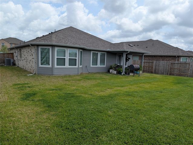 6406 Brazos Trail Drive, Richmond, TX 77469