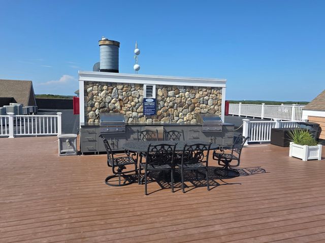 89 Lewis Bay Rd 207, Barnstable, MA 02601