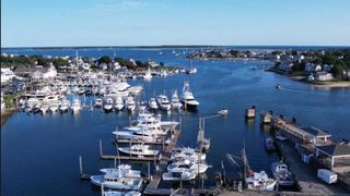 89 Lewis Bay Rd 207, Barnstable, MA 02601