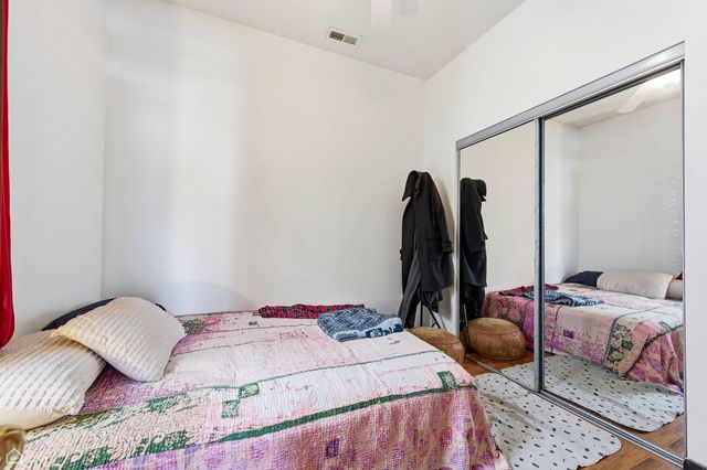 2222 S 58th Court, Cicero, IL 60804