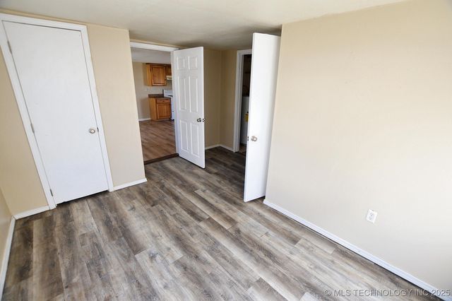 215 S Maple Avenue, Tahlequah, OK 74464