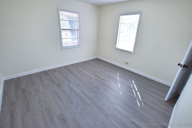 215 S Maple Avenue, Tahlequah, OK 74464