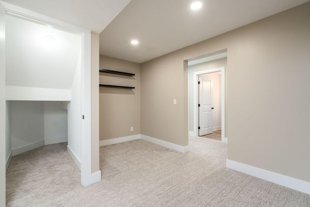 7135 Loma Linda Drive, Rockford, MI 49341