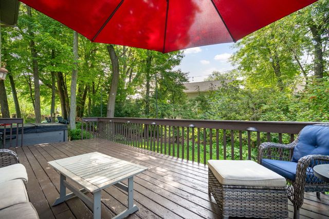 7135 Loma Linda Drive, Rockford, MI 49341