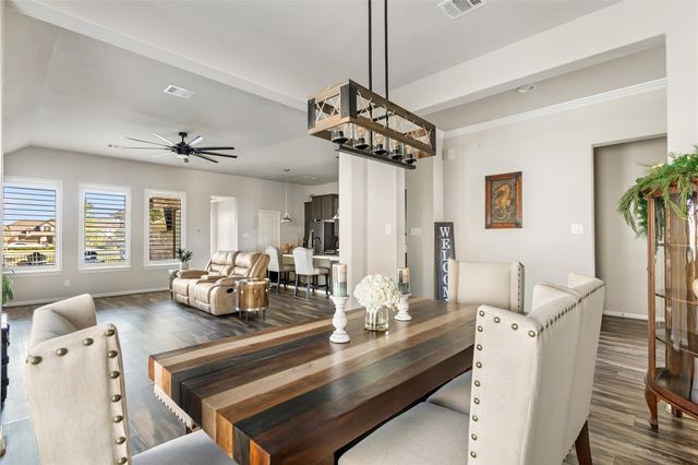 2819 Arbor Edge Crossing, La Marque, TX 77568